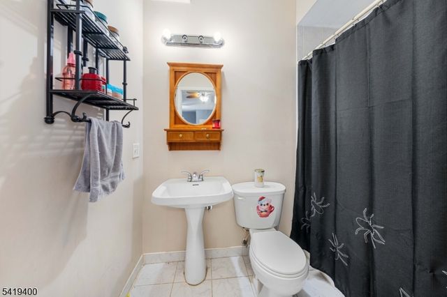 349 W Grand St 206, Elizabeth City, NJ 07202