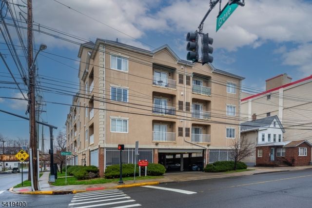 349 W Grand St 206, Elizabeth City, NJ 07202
