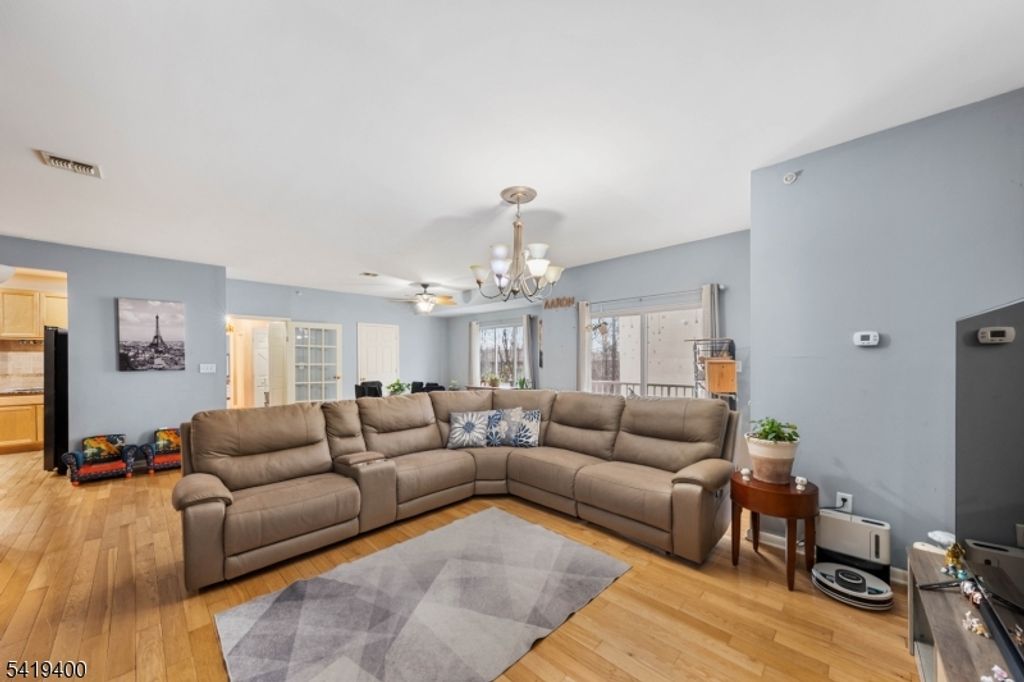 349 W Grand St 206, Elizabeth City, NJ 07202