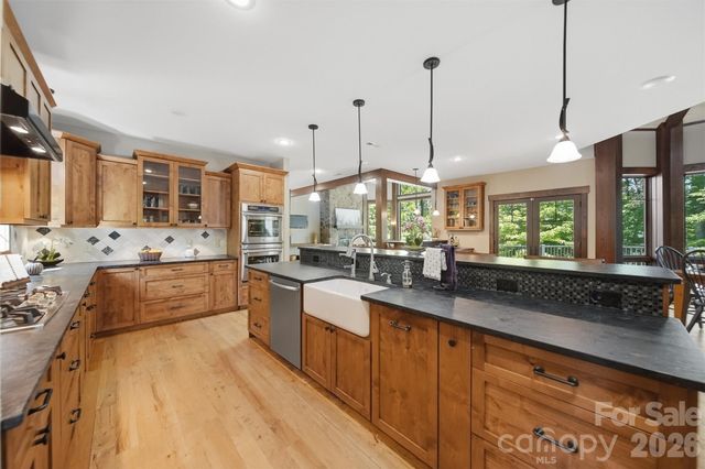 308 Riverwalk Drive, Connelly Springs, NC 28612