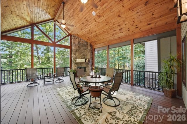308 Riverwalk Drive, Connelly Springs, NC 28612