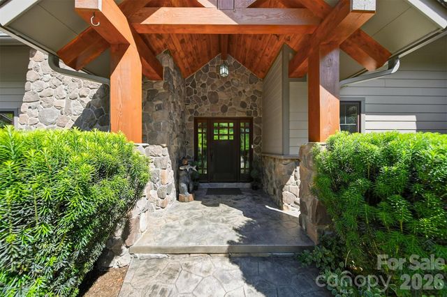 308 Riverwalk Drive, Connelly Springs, NC 28612
