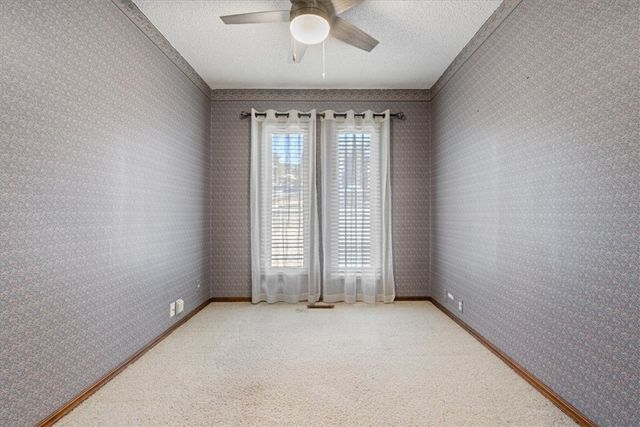 27 Horseshoe Drive, Holiday Island, AR 72631