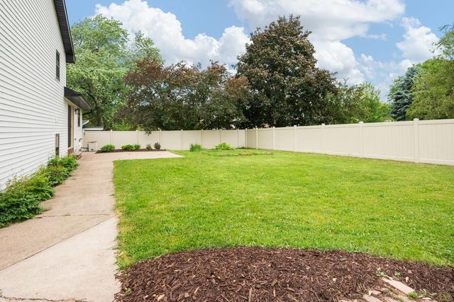 936 W 10TH STREET, Kaukauna, WI 54130