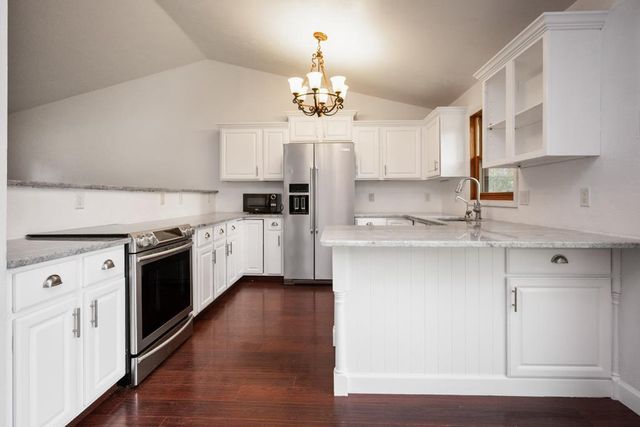 936 W 10TH STREET, Kaukauna, WI 54130