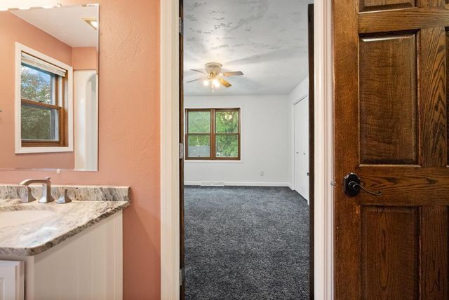 936 W 10TH STREET, Kaukauna, WI 54130