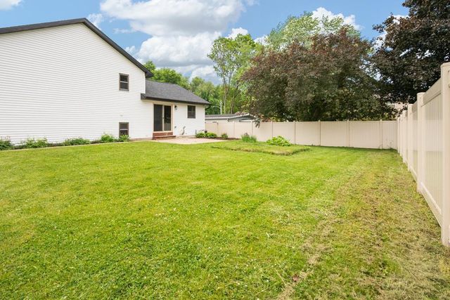 936 W 10TH STREET, Kaukauna, WI 54130