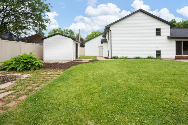 936 W 10TH STREET, Kaukauna, WI 54130