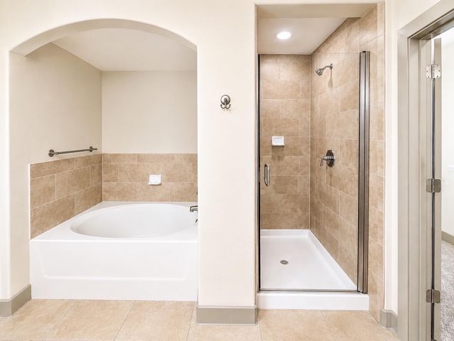 1340 W Gray Street 208, Houston, TX 77019