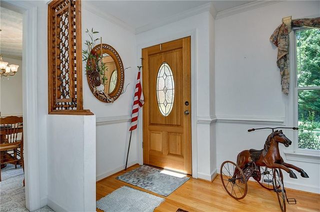 15219 Newbill LN, Carrollton, VA 23314