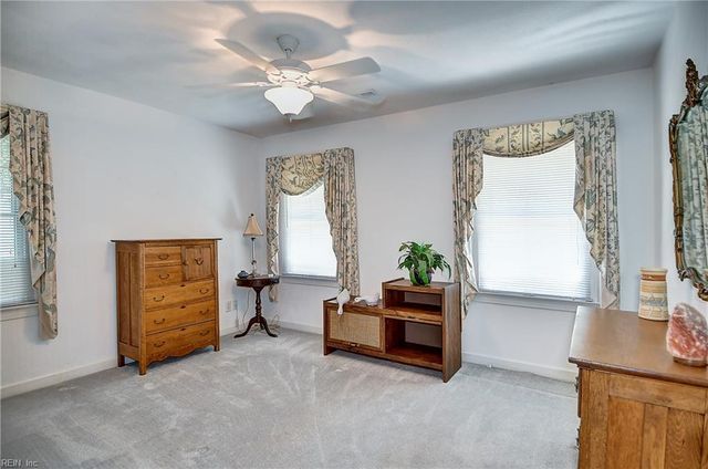 15219 Newbill LN, Carrollton, VA 23314