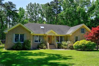 15219 Newbill LN, Carrollton, VA 23314