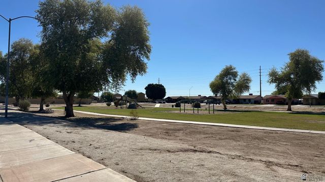 2907 W 29 Ln, Yuma, AZ 85364