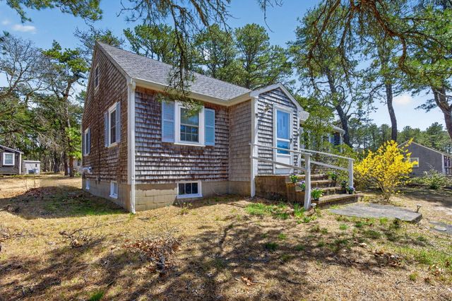 20 Fresh Brook Lane UNIT A, Wellfleet, MA 02667