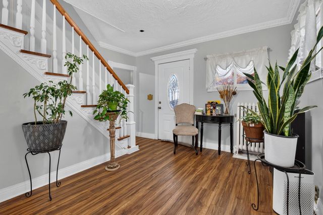 74 Arlington St, Leominster, MA 01453