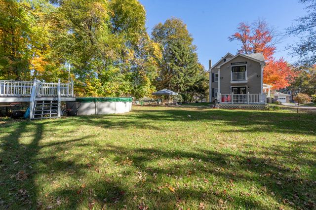 74 Arlington St, Leominster, MA 01453