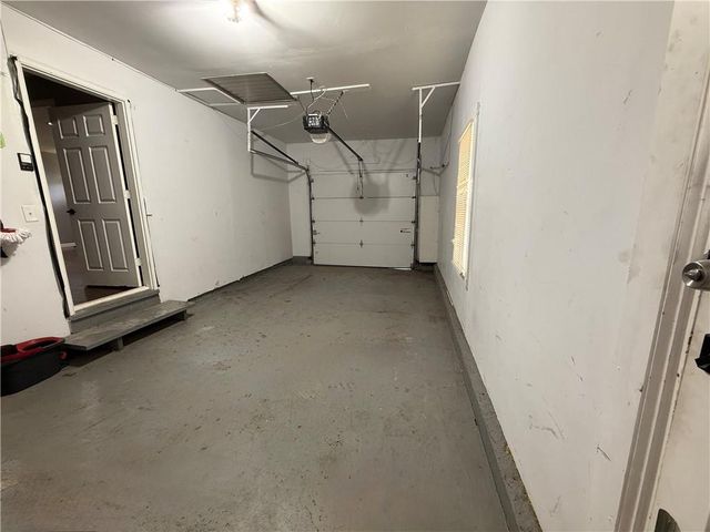 8811 E 84th Street, Raytown, MO 64138