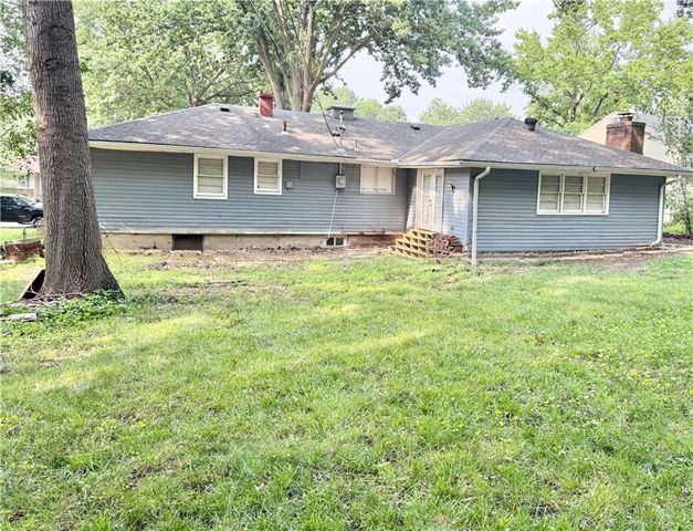 8811 E 84th Street, Raytown, MO 64138