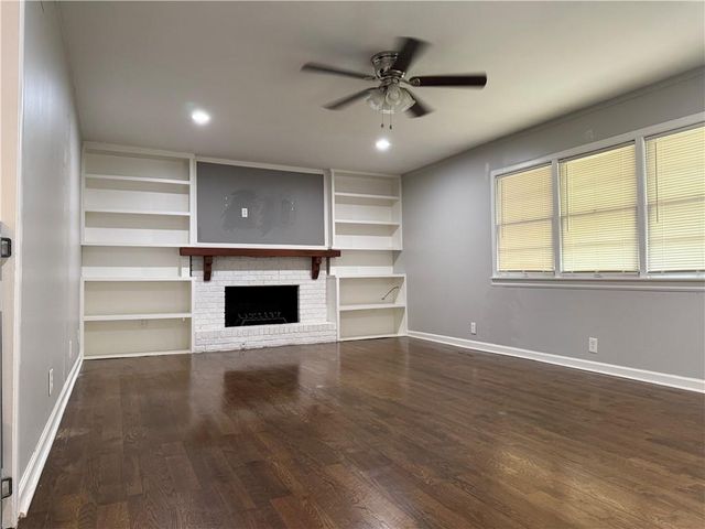 8811 E 84th Street, Raytown, MO 64138