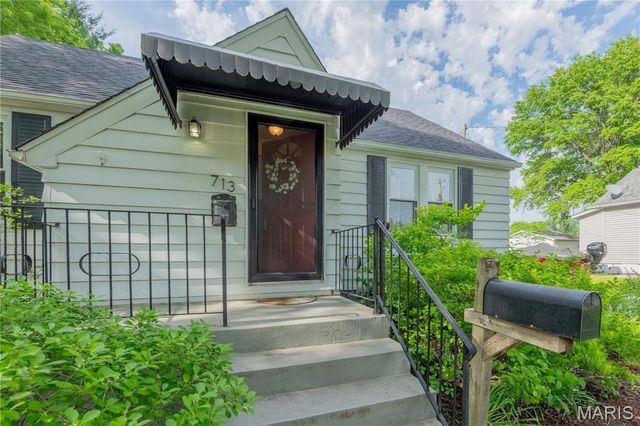 713 Frederick Street, Edwardsville, IL 62025