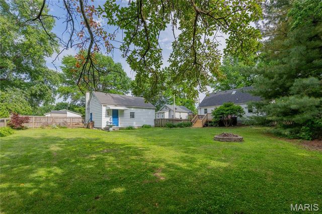 713 Frederick Street, Edwardsville, IL 62025