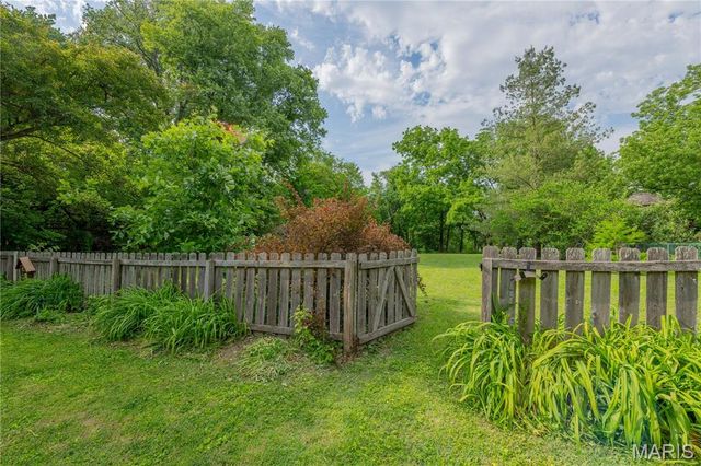 713 Frederick Street, Edwardsville, IL 62025