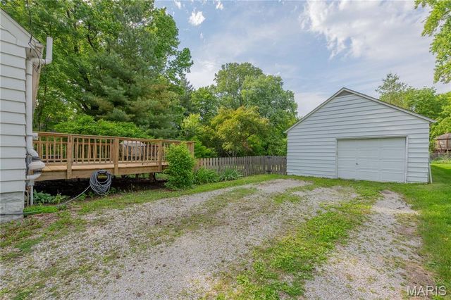 713 Frederick Street, Edwardsville, IL 62025