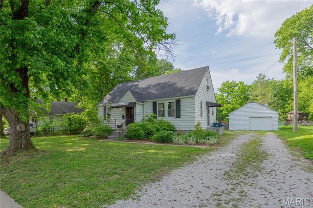 713 Frederick Street, Edwardsville, IL 62025