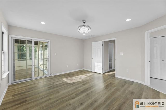 13 Canterbury Drive 13E, Monroe, NJ 08831