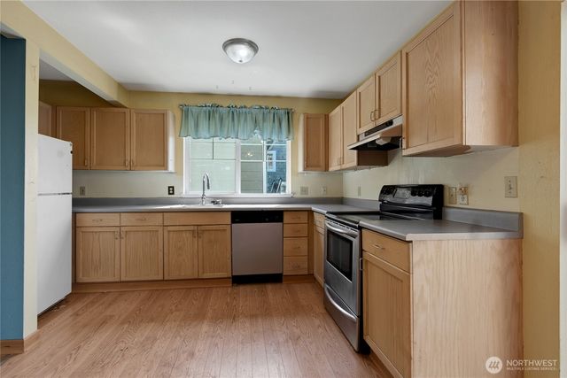1735 28th Avenue S, Seattle, WA 98144