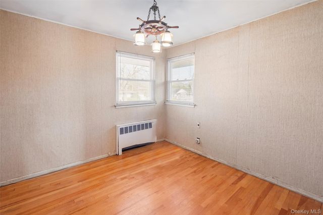 19 Birchwood Park Drive, Syosset, NY 11791