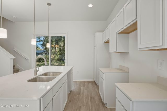 2985 SNELL Street, Jacksonville, FL 32218