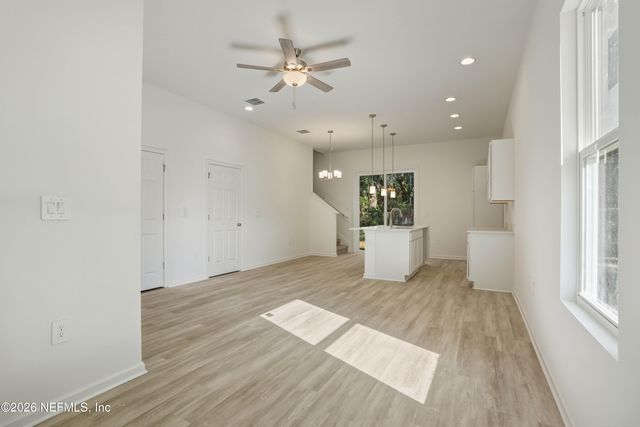 2985 SNELL Street, Jacksonville, FL 32218