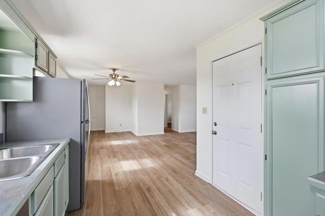 196 W Erskine Drive, Danville, KY 40422