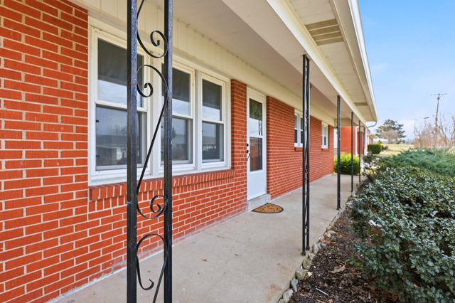 196 W Erskine Drive, Danville, KY 40422