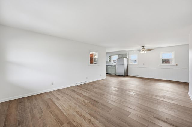 196 W Erskine Drive, Danville, KY 40422