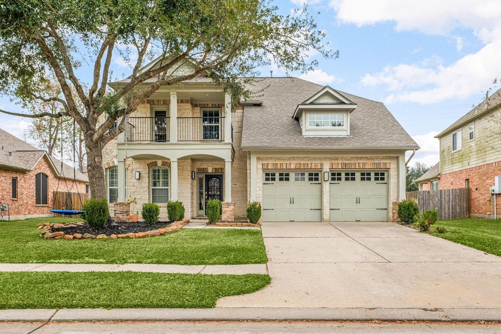 13834 Lake Livingston Drive, Houston, TX 77044