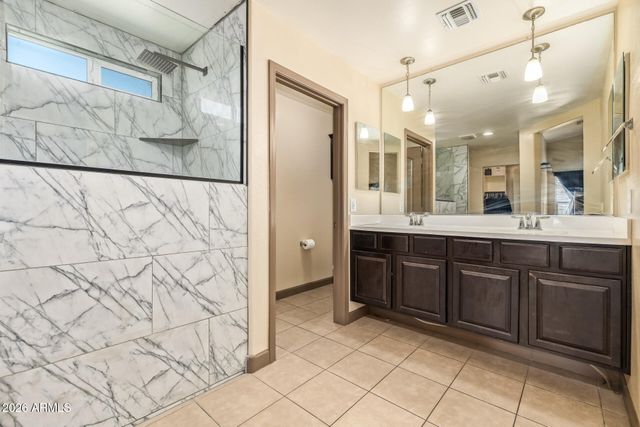 1129 E JAHNS Drive, Casa Grande, AZ 85122