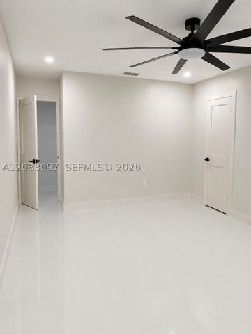 15337 SW 80th Ln, Miami, FL 33193