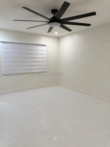 15337 SW 80th Ln, Miami, FL 33193