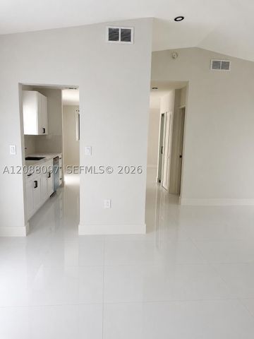 15337 SW 80th Ln, Miami, FL 33193