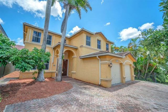 2155 SW 156th Ct, Miami, FL 33185