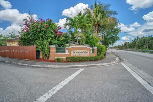 2155 SW 156th Ct, Miami, FL 33185
