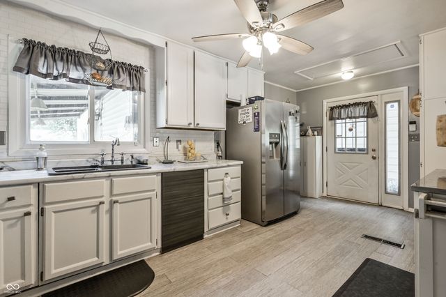 3442 Bowen Place, Indianapolis, IN 46221
