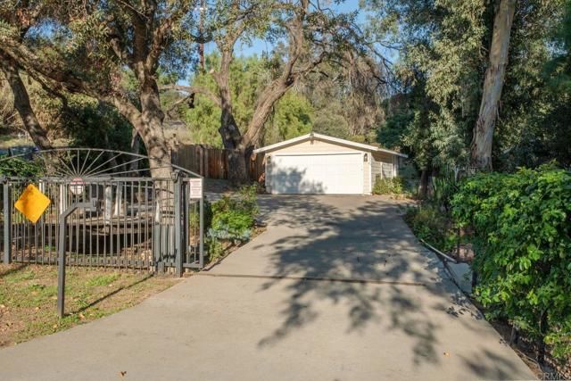 26623 N Lake Wolford Rd, Valley Center, CA 92082