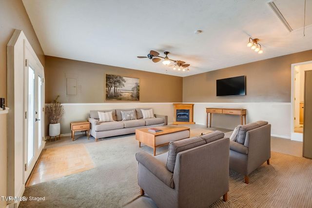 404 South Valley View Circle, Kingsport, TN 37664