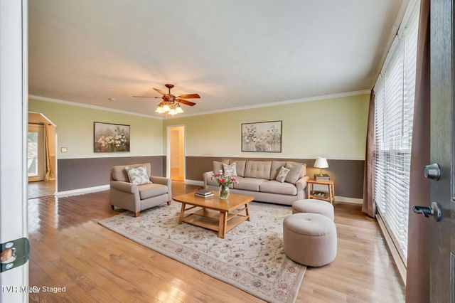 404 South Valley View Circle, Kingsport, TN 37664