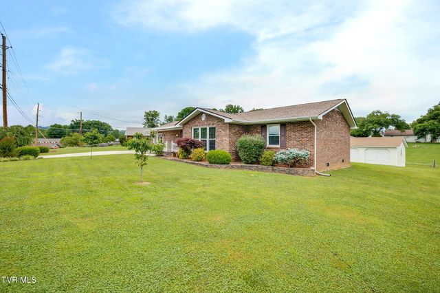 404 South Valley View Circle, Kingsport, TN 37664
