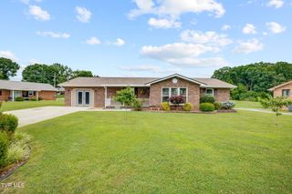 404 South Valley View Circle, Kingsport, TN 37664