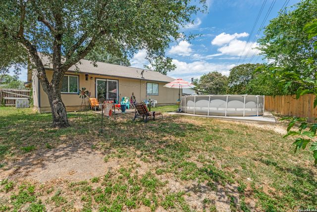 4755 CRESTED GRV, San Antonio, TX 78217